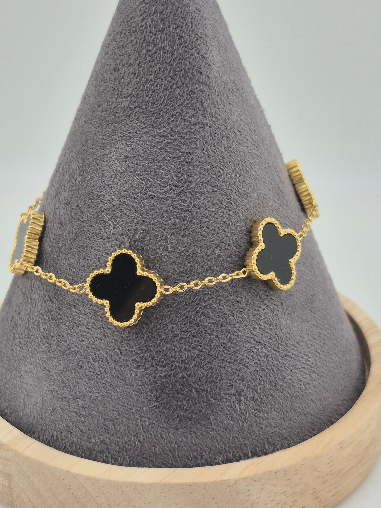 Bracelet, Clover, Onyx, Stirling Silver (Gold and Silver), 3 Sizes