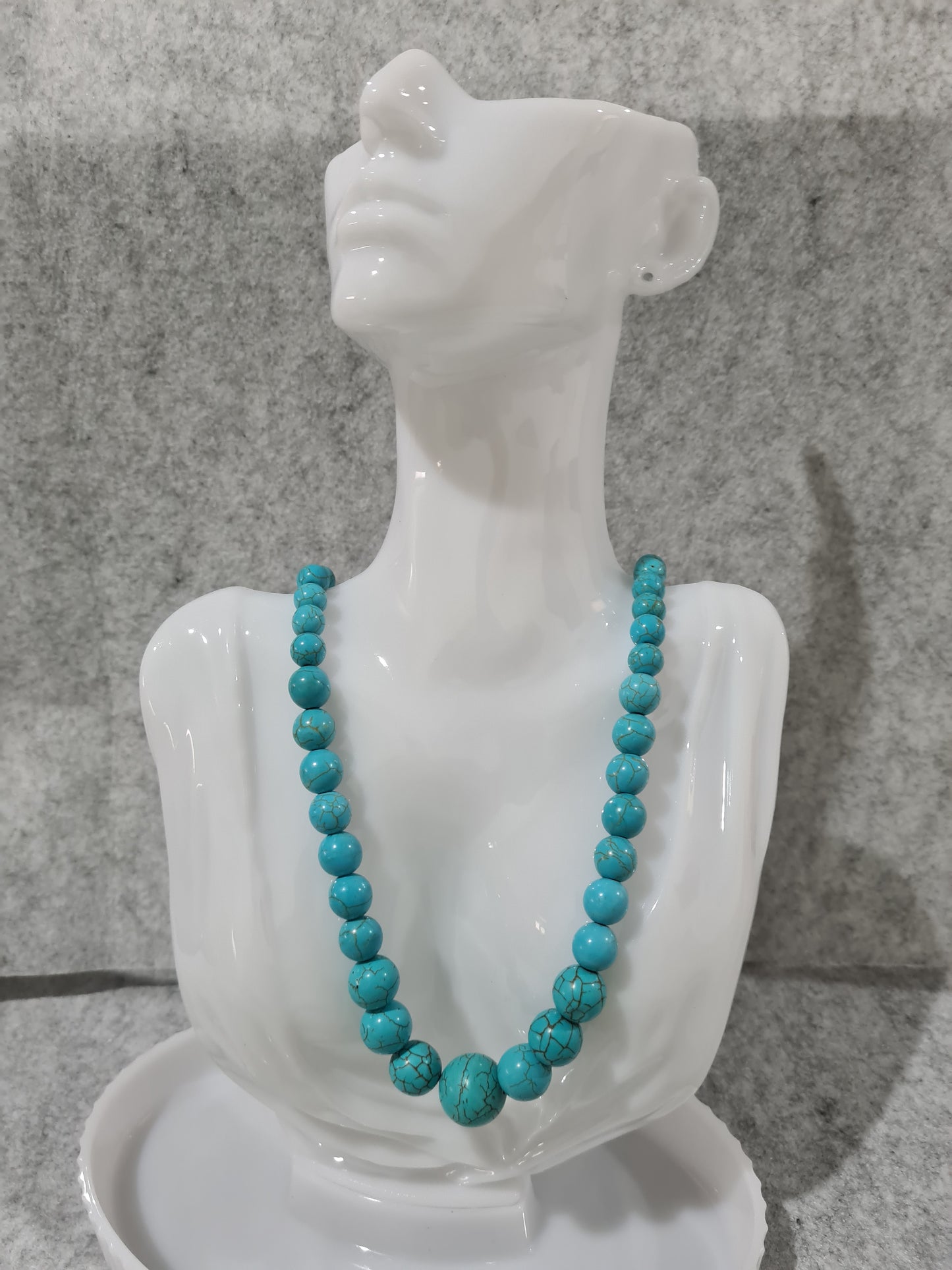 Turquoise Bead Necklace (67/77cm)