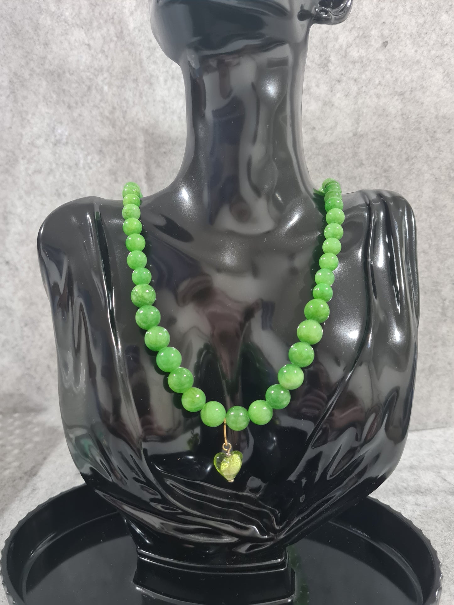 Green Chalcedony Necklace (64cm)