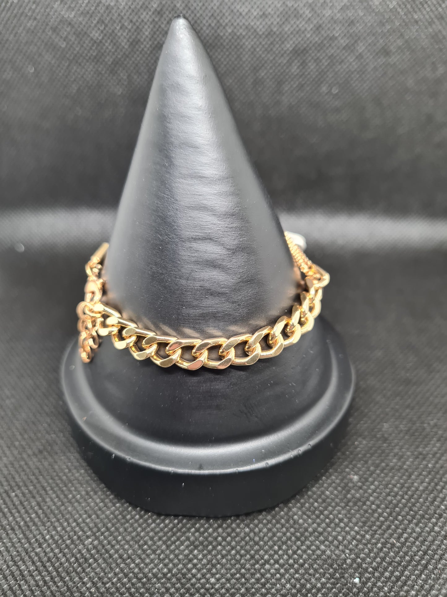Women's Gold Bracelet (14K Plated Multi-Style)