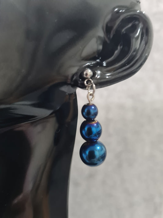 Hematite Teardrop Stud Earring (Gold/Silver)