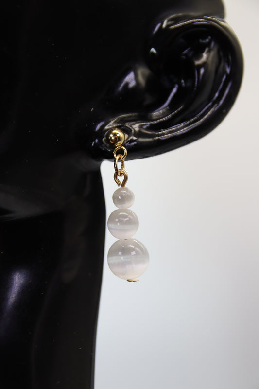 Cats Eye Teardrop Stud Earrings (Gold/Silver)