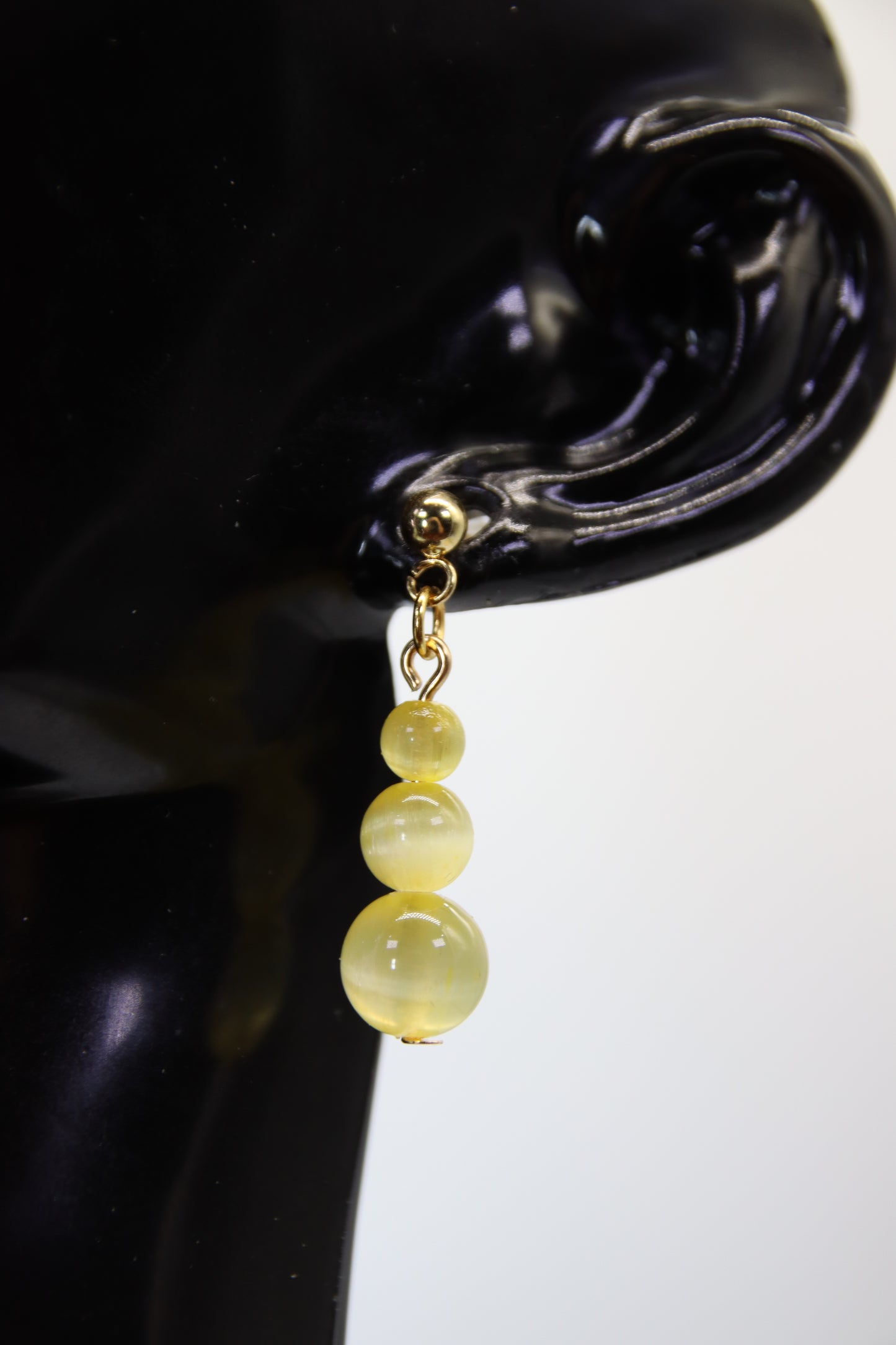 Cats Eye Teardrop Stud Earrings (Gold/Silver)