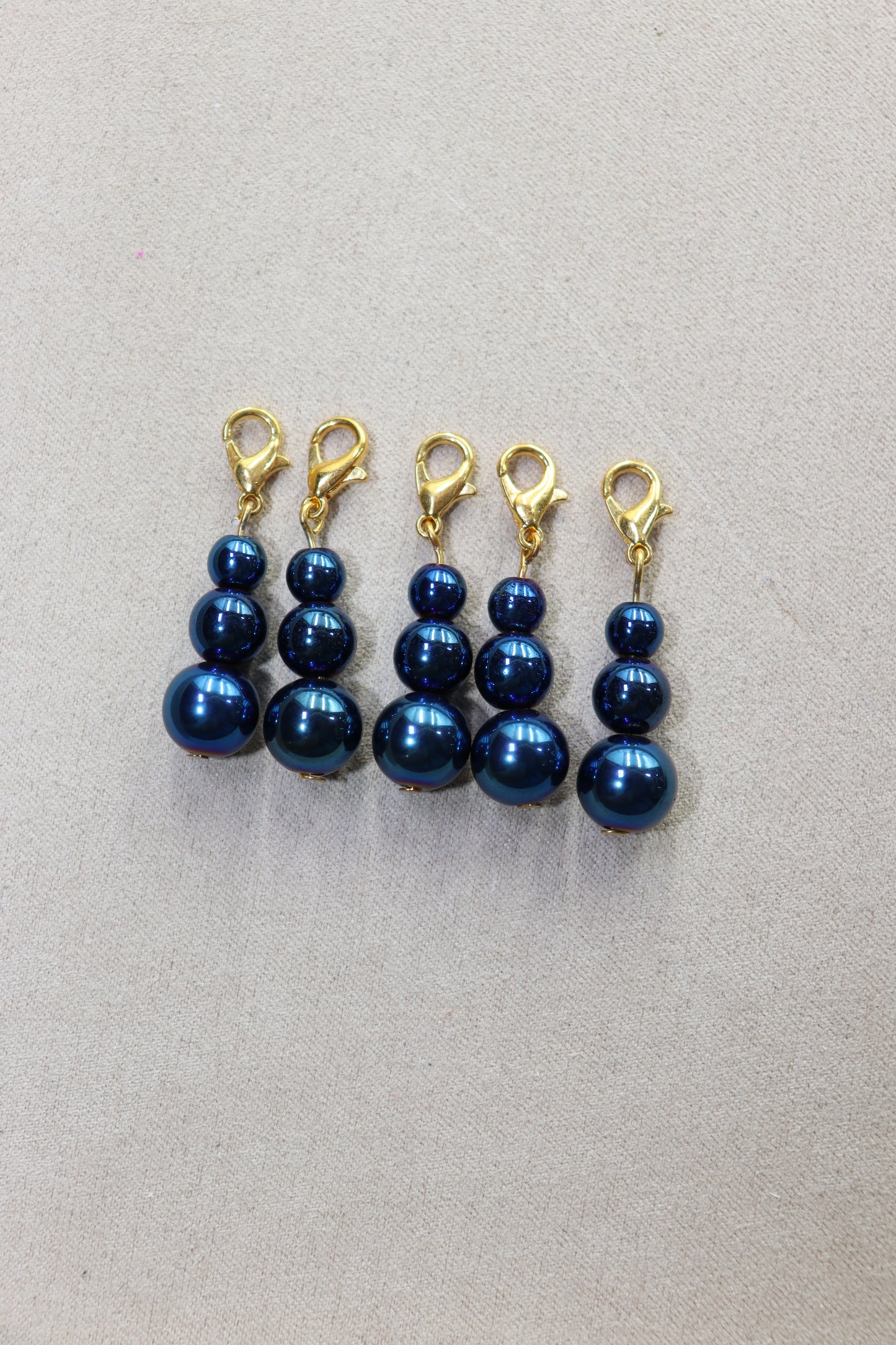Zipper Pull Gold