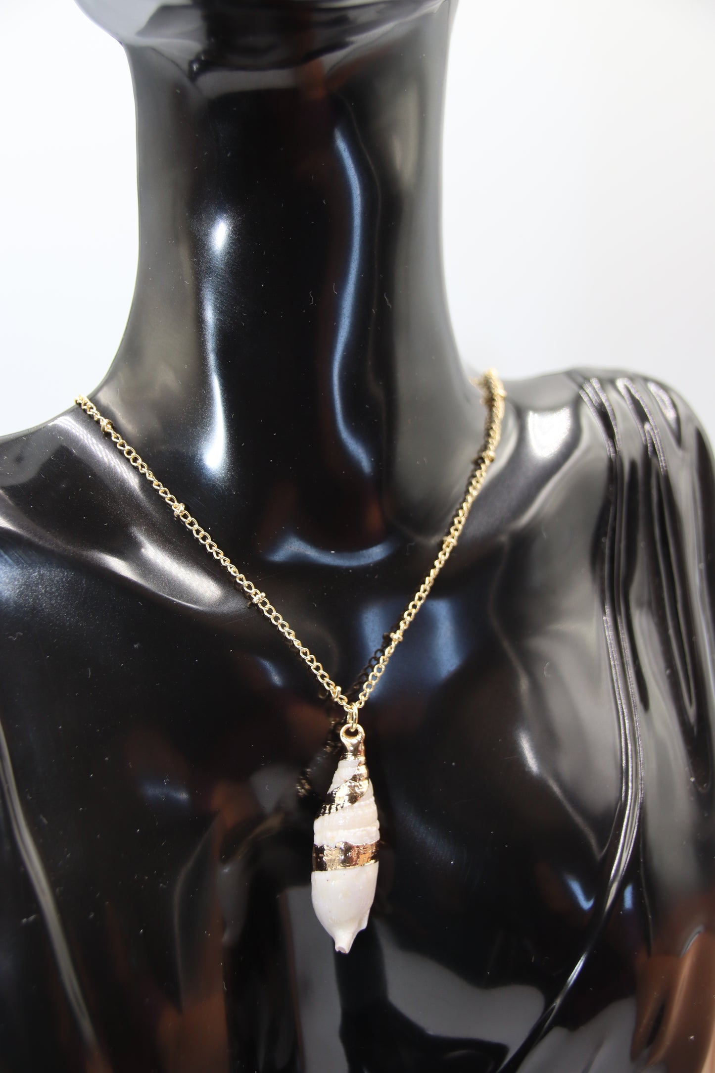 Natural Shell, Gold Tones Pendant, Necklace