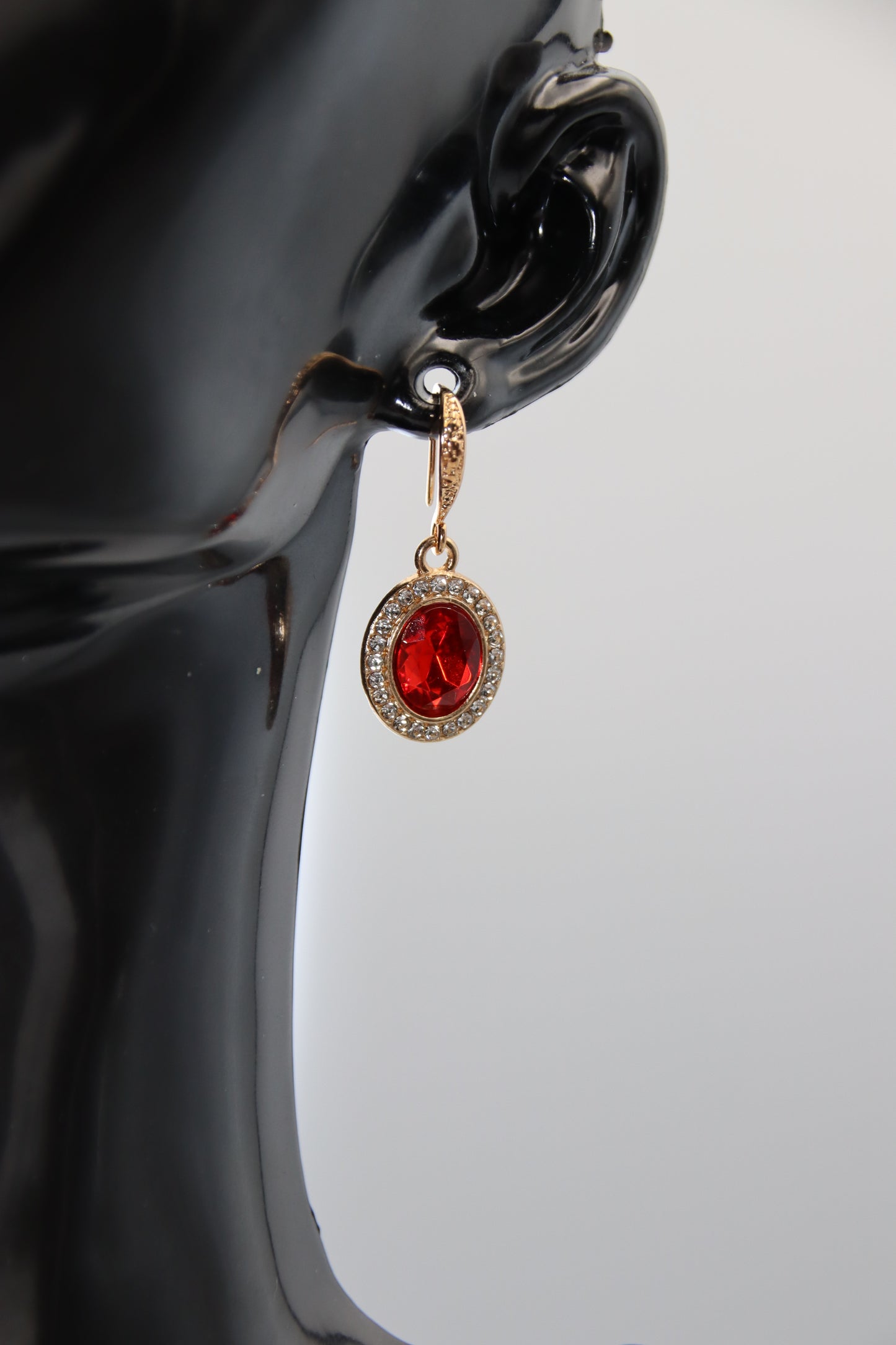Alloy Heart & Oval, Crystal Rhinestone, Red, Gold Earrings
