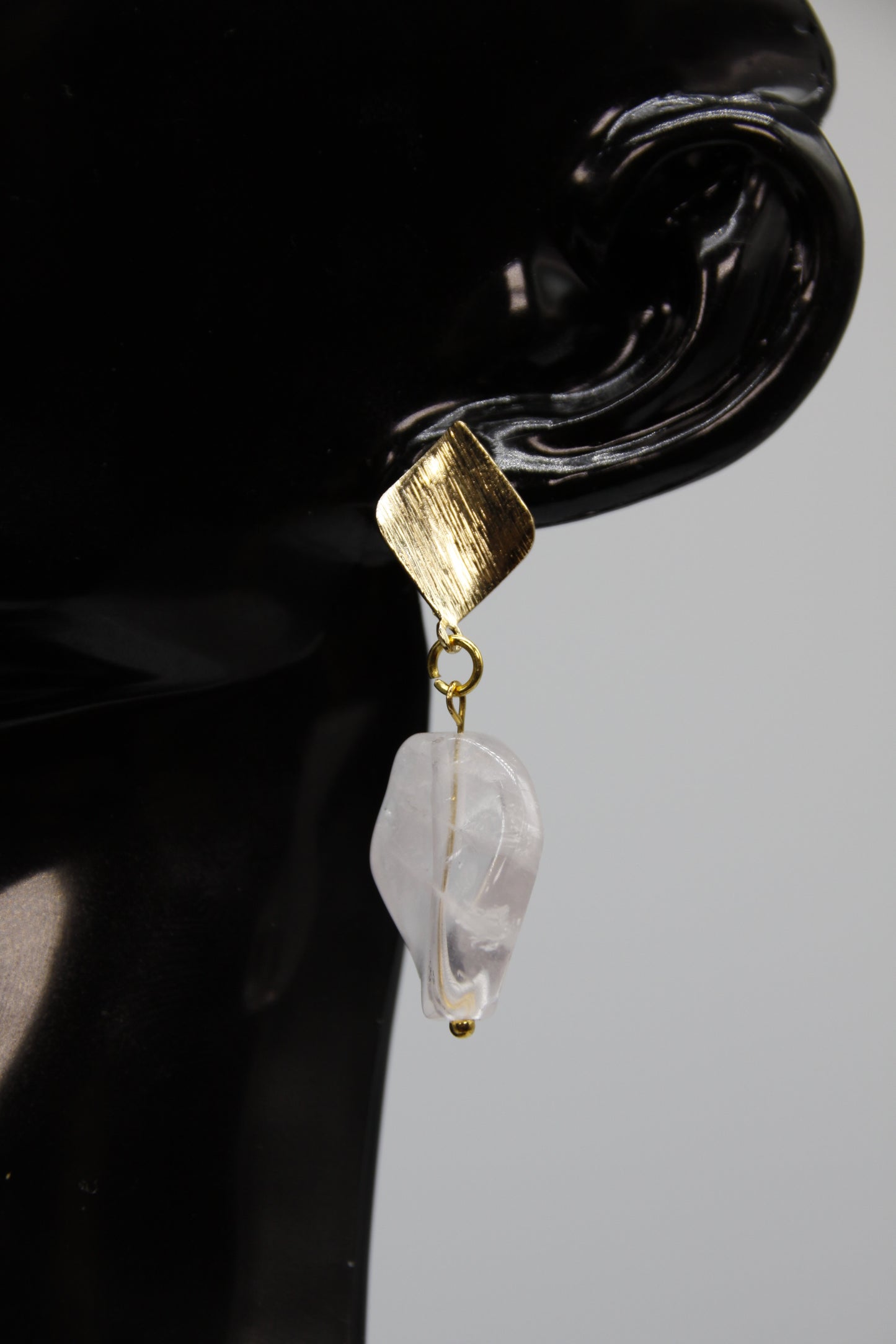 Rose Quartz, Twisted, Rhombus Stud