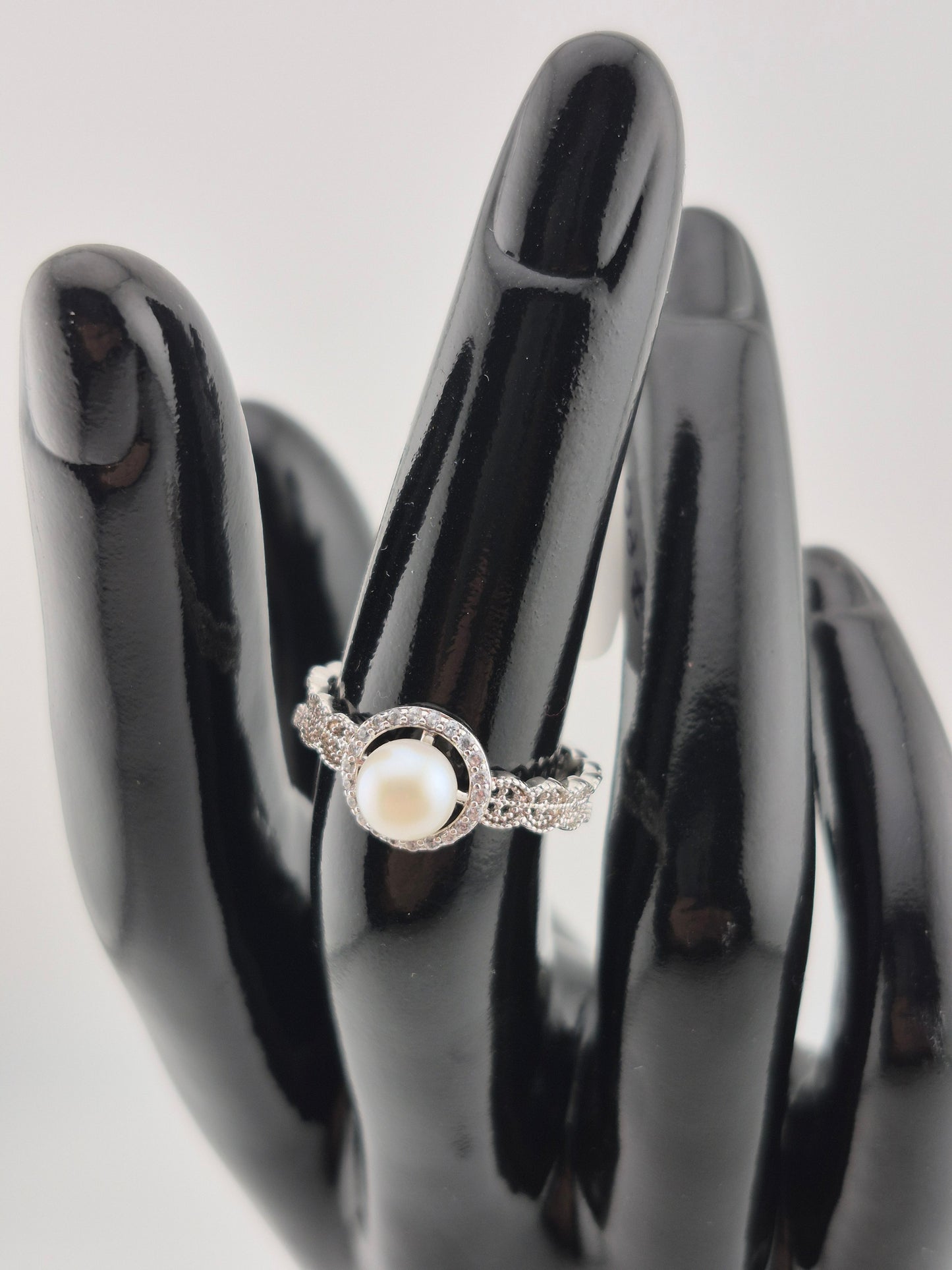 Ring, Natural Freshwater Pearl, Sterling Silver