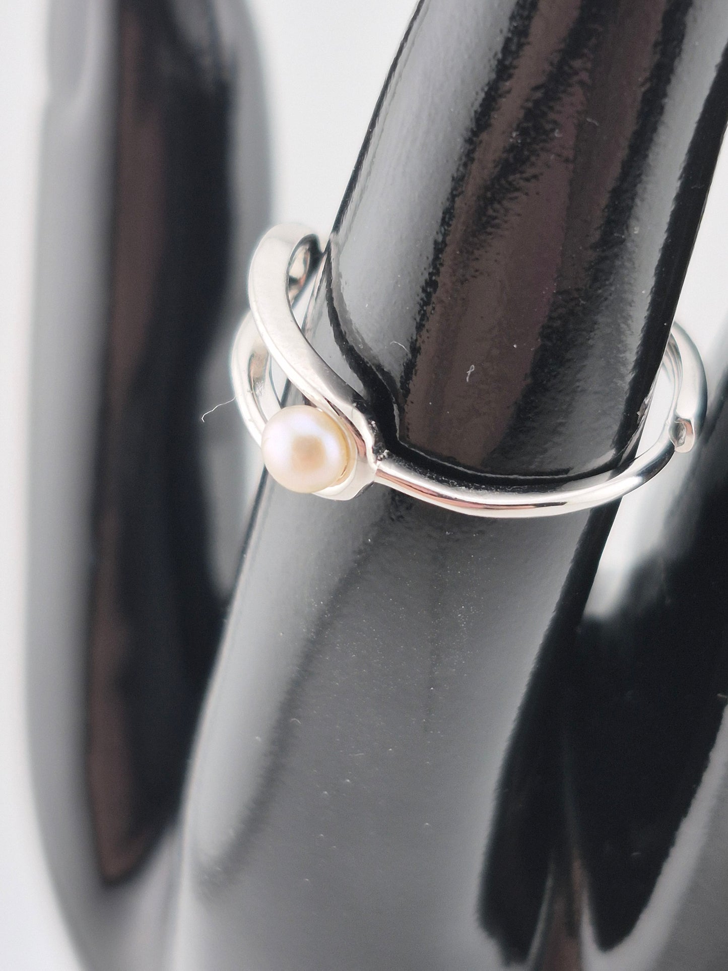 Ring, Natural Freshwater Pearl, Sterling Silver