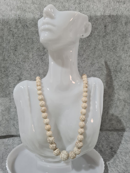 Turquoise Bead Necklace (67/77cm)