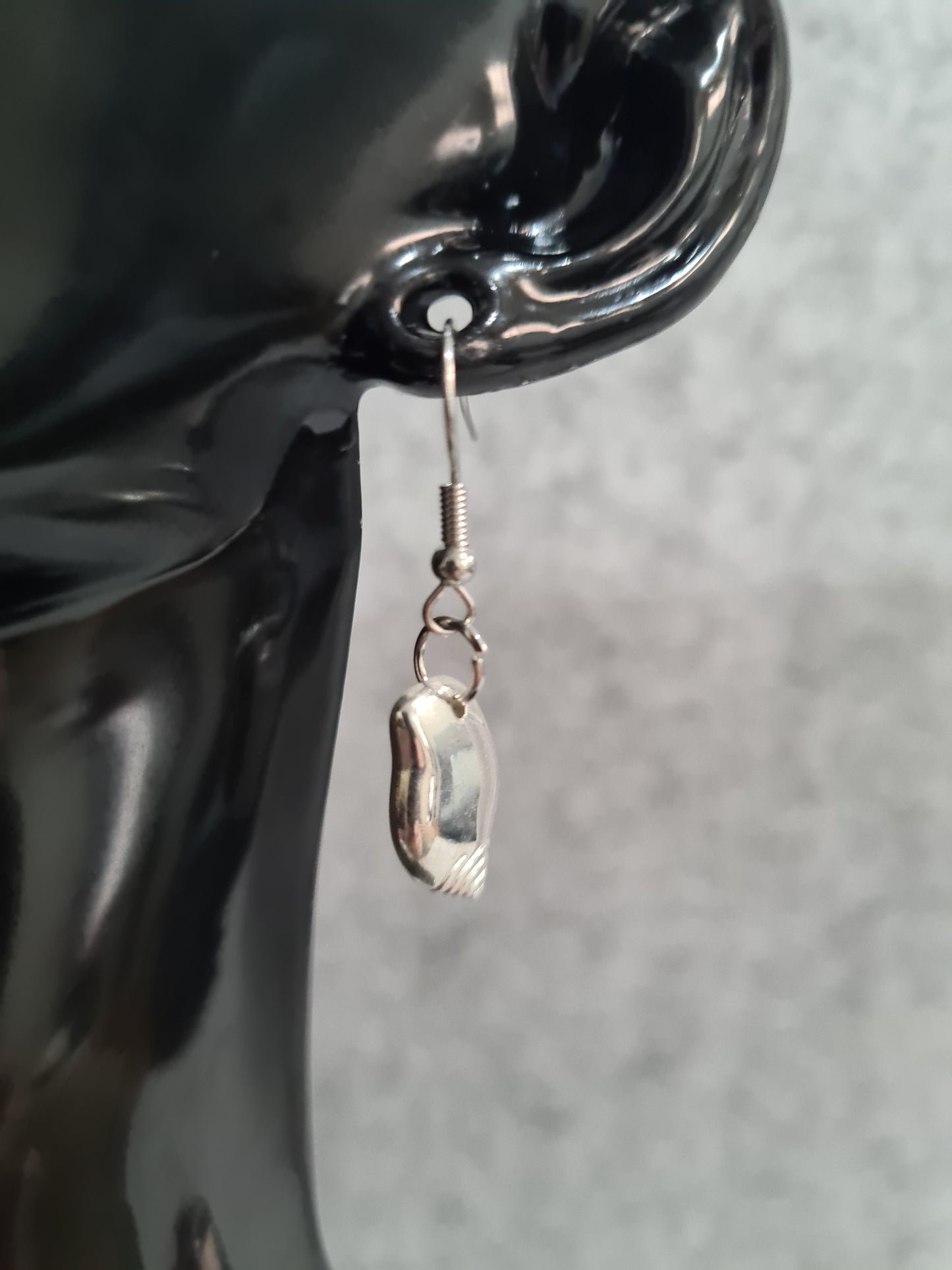 Plastic Sea Earrings (Shepherd Hook)