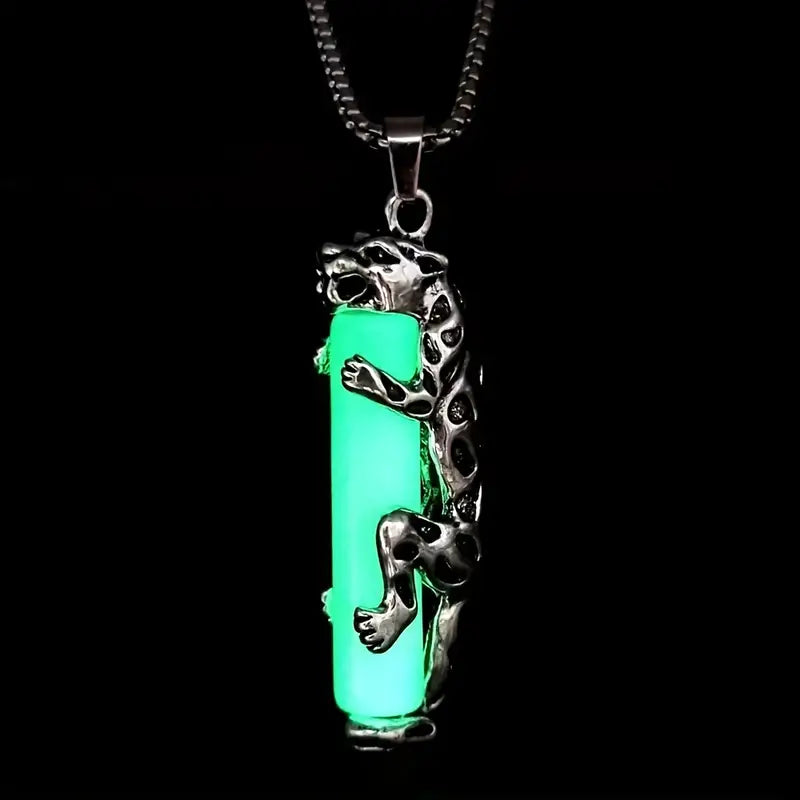 Cheetah Necklace, Luminous