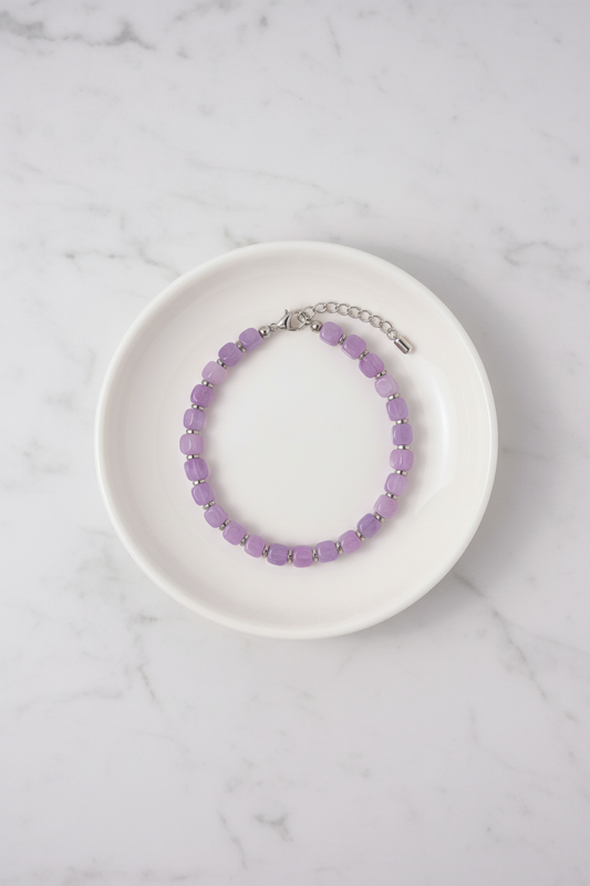 Lilac cube bead bracelet flat lay